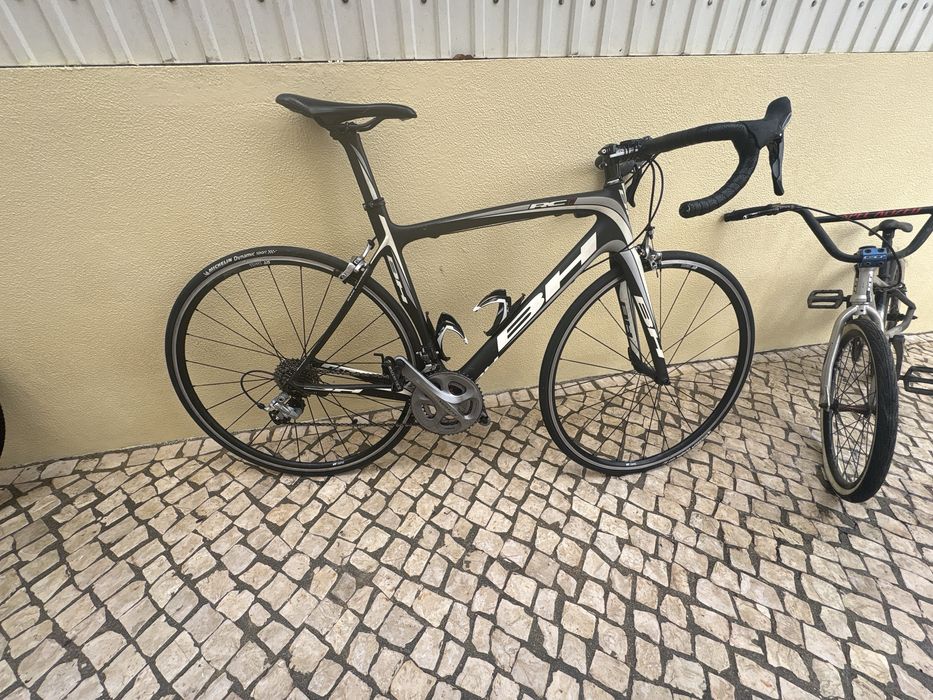 Bicicleta de estrada em carbono BH RC1 + Gps Garmin