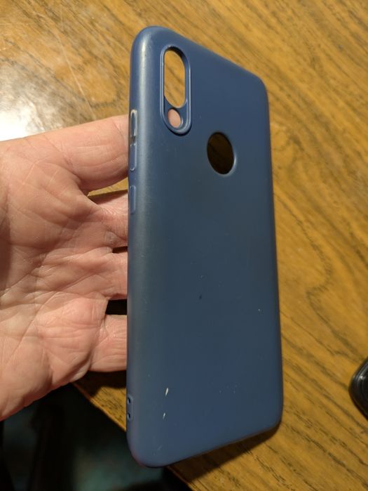 Смарфон телефон Xiaomi Redmi 7 (4/64)