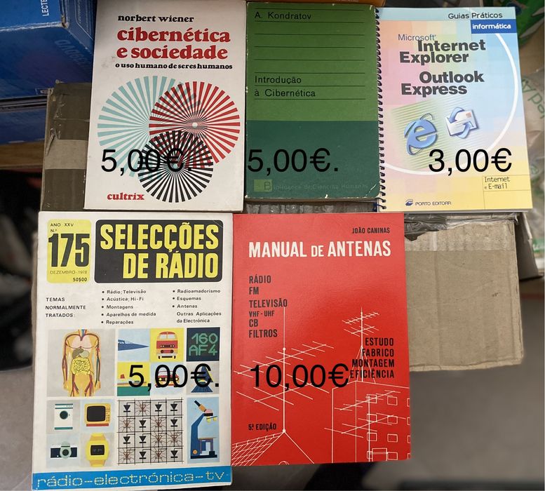 Livros. Tematicos varios temas: informatica. Psicologia etc.