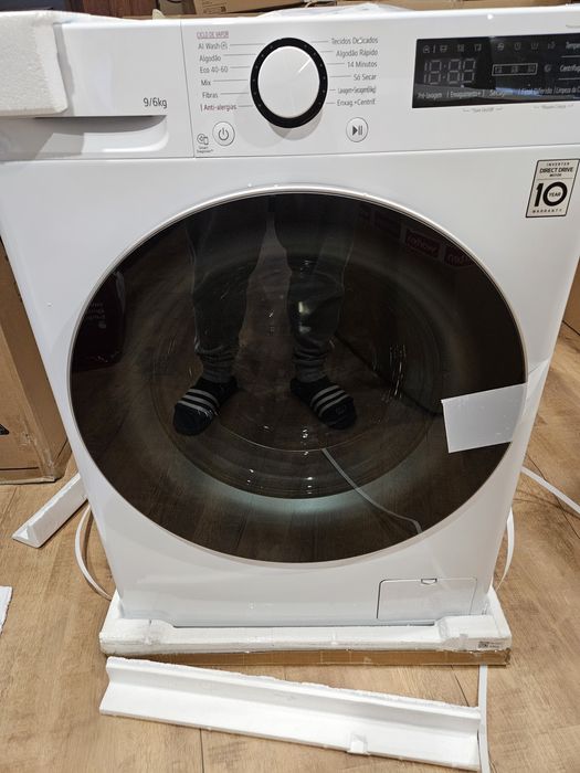 Máquina de Lavar e Secar Roupa LG 6/9kg - Nova c/garantia