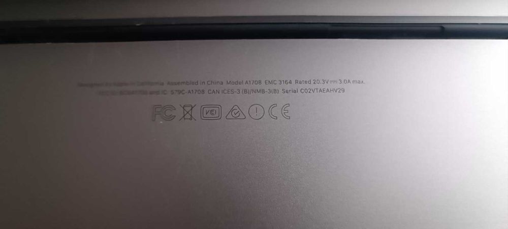 Ноутбук Apple MacBook Pro A1708