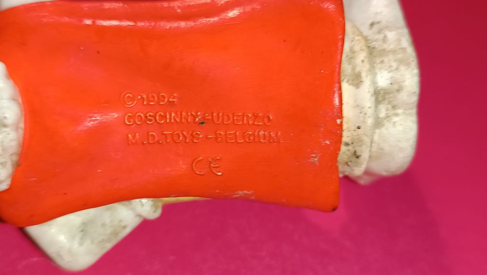 antigas figuras Astérix e Obelix da  uderzo fabricadas na Bélgica 1994