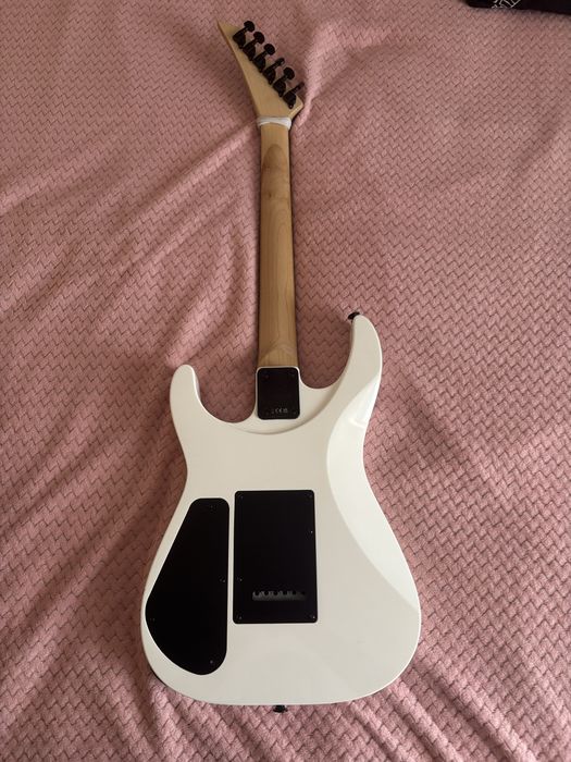 Jackson js11.