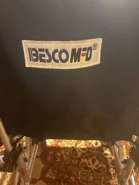 Продам инвалидное кресло