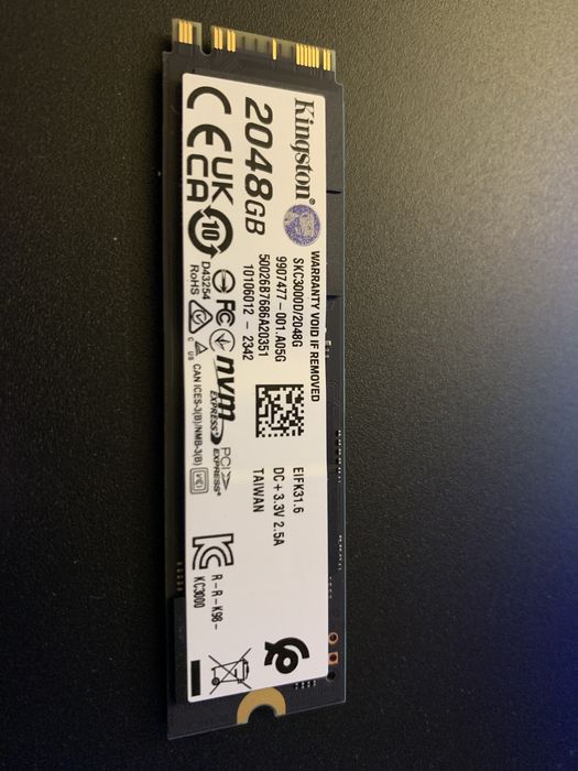 Nvme 2TB kingston KC3000 ssd disco PCIe 1.4