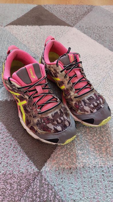 Adidasy asics 40