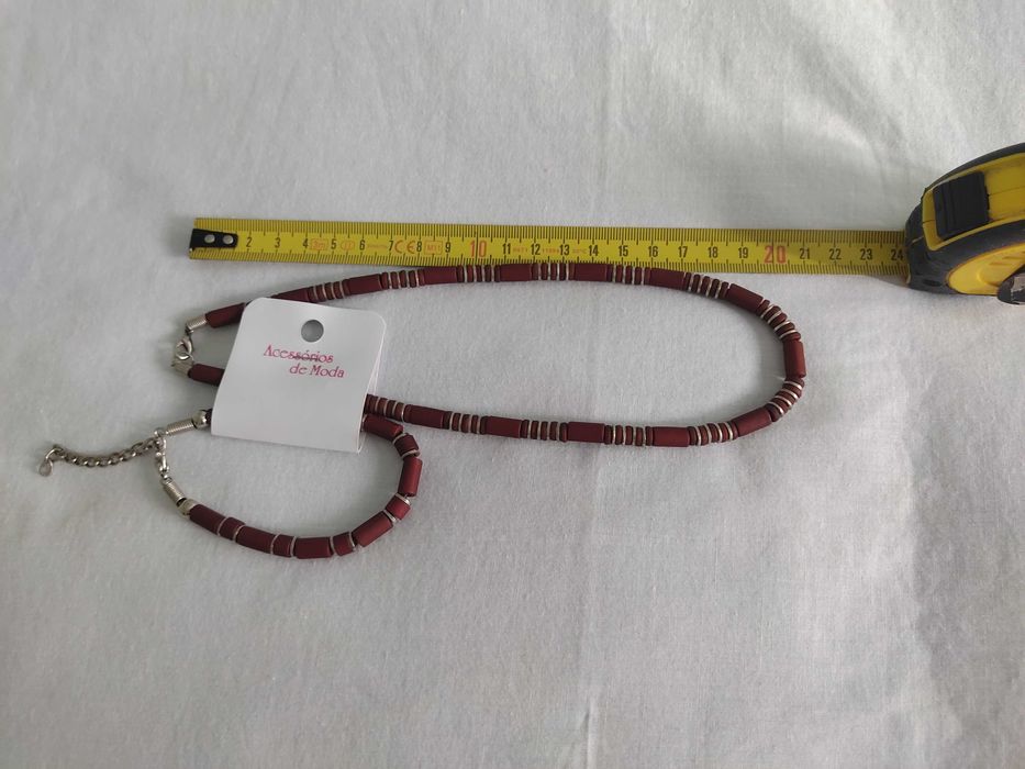 colar e pulseira maravilhoso