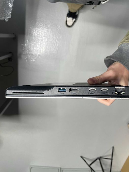 Акція Fujitsu LIFEBOOK E5412  Core-I5-1235U/16Gb-DDR4-256Gb-SSD+ modem