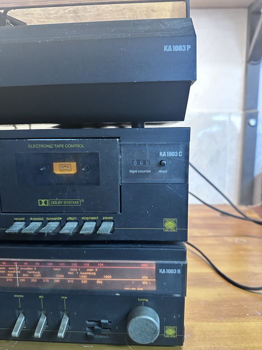 Aparelhagem vintage Schneider HiFi Concept KA1003 – para reparar