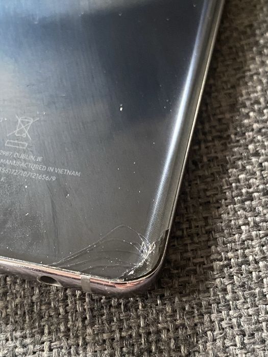 Смартфон на запчасти Samsung Galaxy S10 Plus