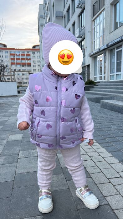 НМ жилетка ,92 р