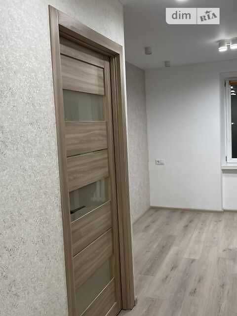 2к-квартира на Подолі, з сучасним ремонтом
