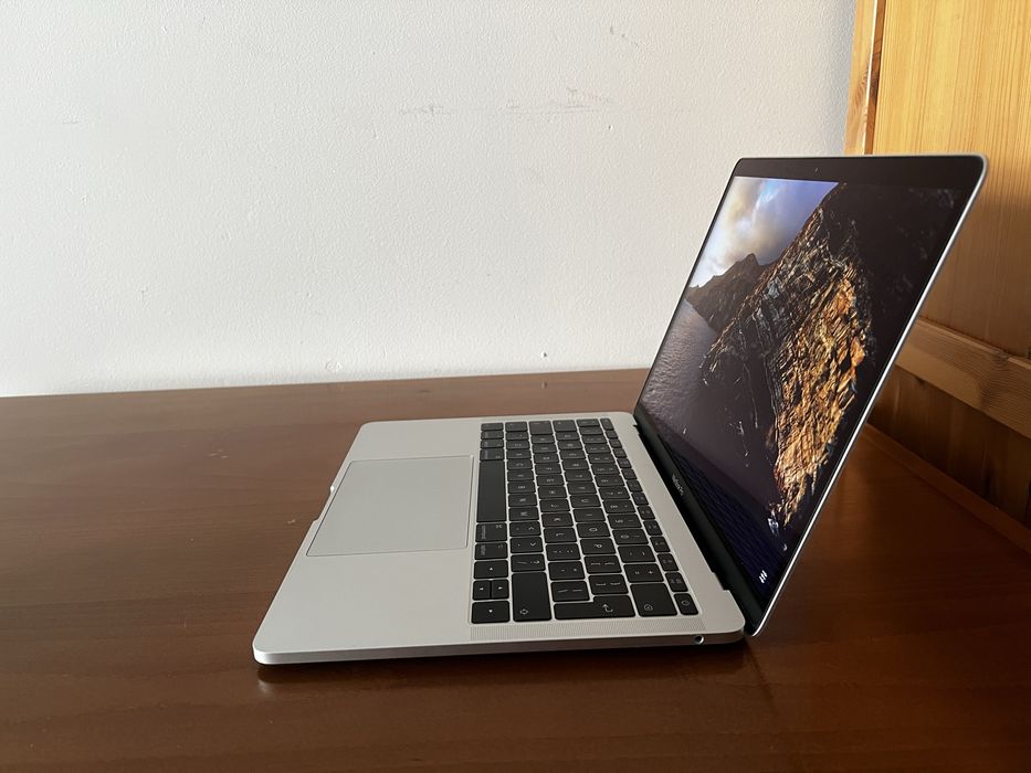 MacBook Pro 13 Retina (2017)