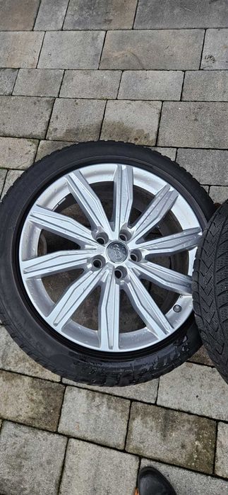 Felgi 19 Cali Audi A6, A7, A4, Q3, Q5, A8 245/45/19 Zima Pirelli