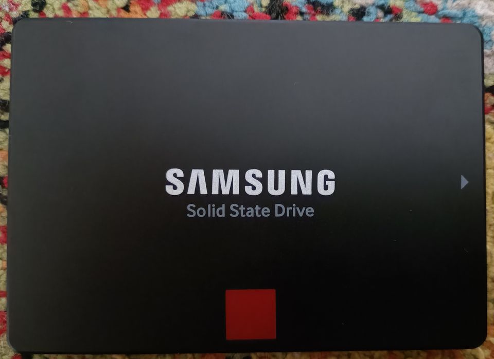SSD Samsung 860 PRO V-NAND de 512GB