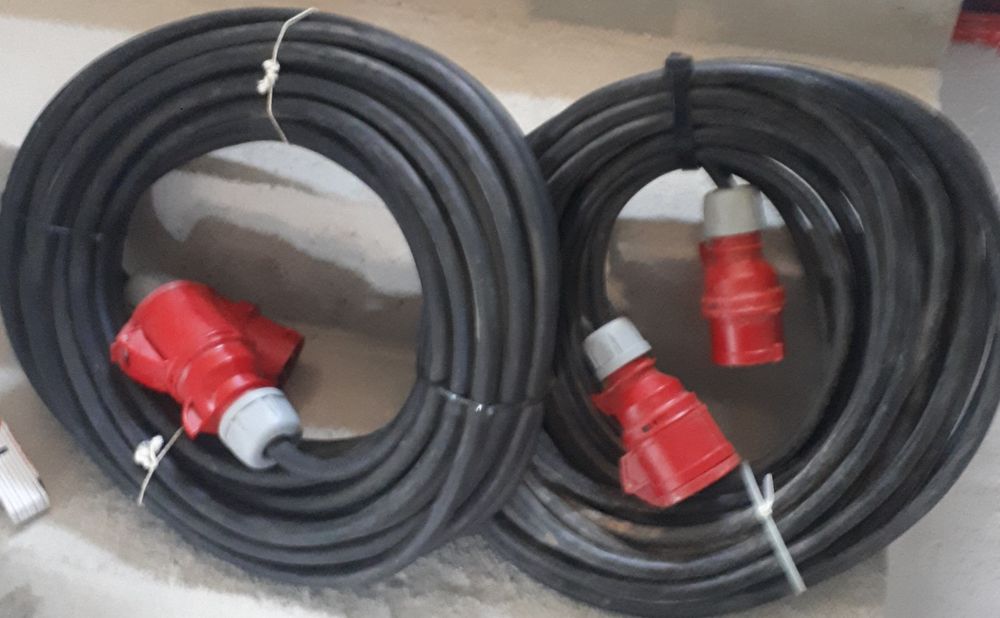 Kable 63A 32A ,16A, przejściówki ROZDZIELNIA 63A Nowa