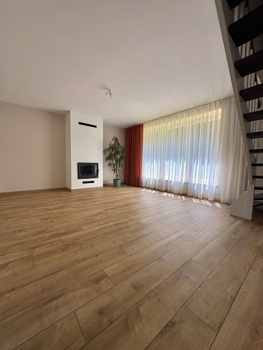 Przestronny Dom w Starym Bielsku / Działka 14a