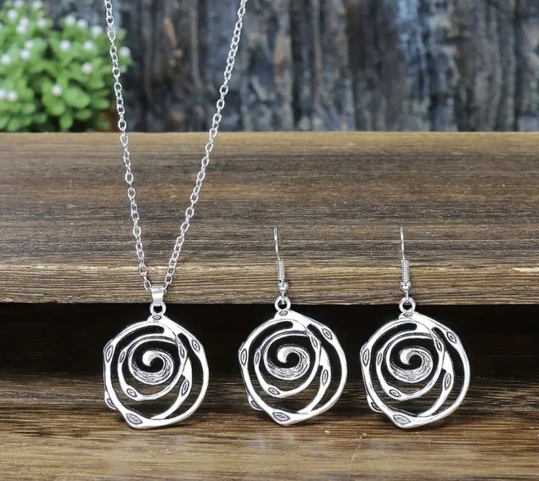 Conjunto de bijuteria