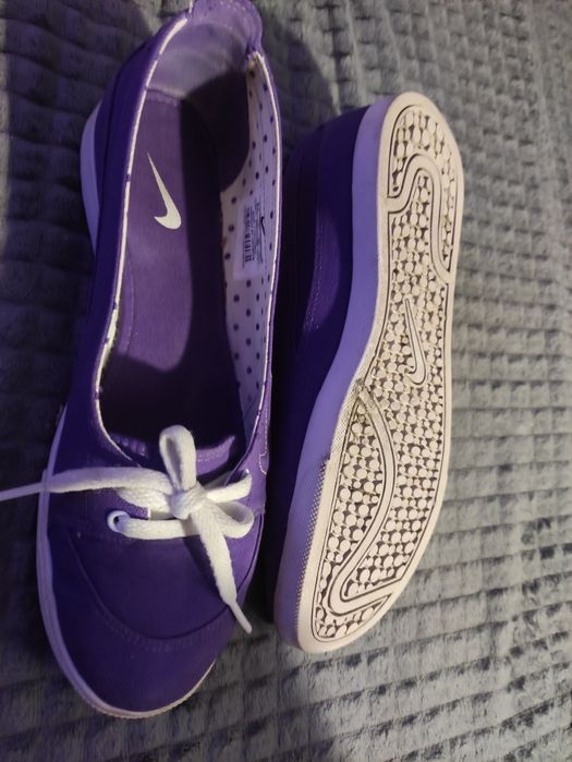 Balerinki sportowe Trampki NIKE SkySail Slip r.39-40, 24.5 cm