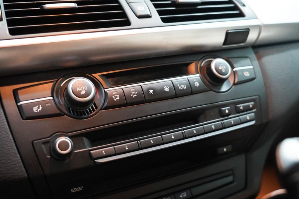 BMW X6 — fotografia 12
