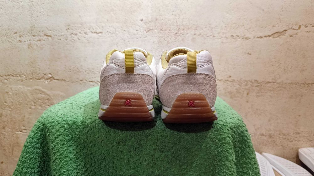 Damskie sneakersy ECCO RECEPTOR r.38 skóra stan bardzo dobry