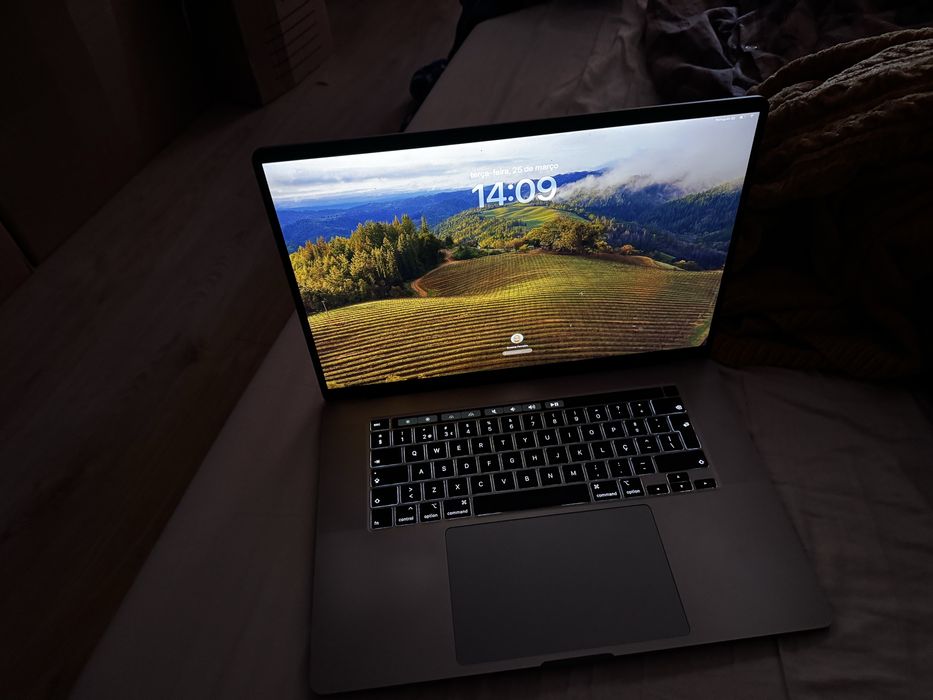Macbook pro 16 A2041, troco por Imac M1