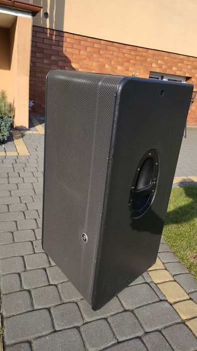 Kolumna Mackie HD1531