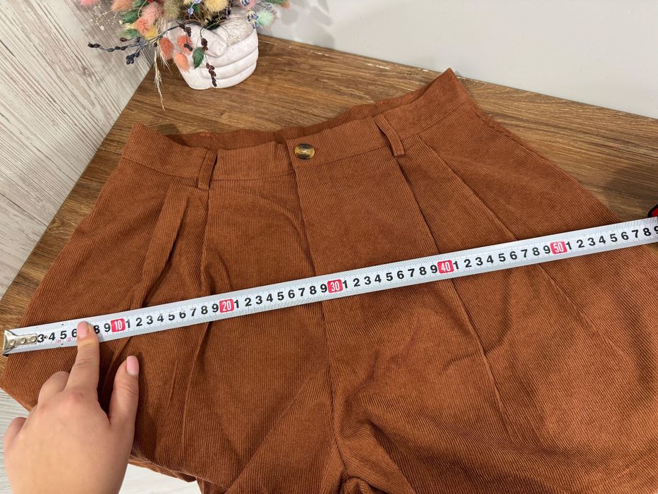 Шоколадні  шорти в розмірі М