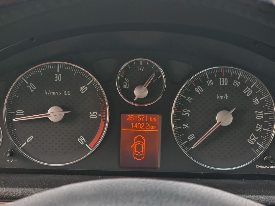 Peugeot 407 coupé 2.0 hdi 2008