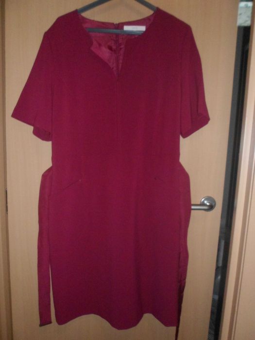 vestido manga curta com bolsos da marca YERA para mulher