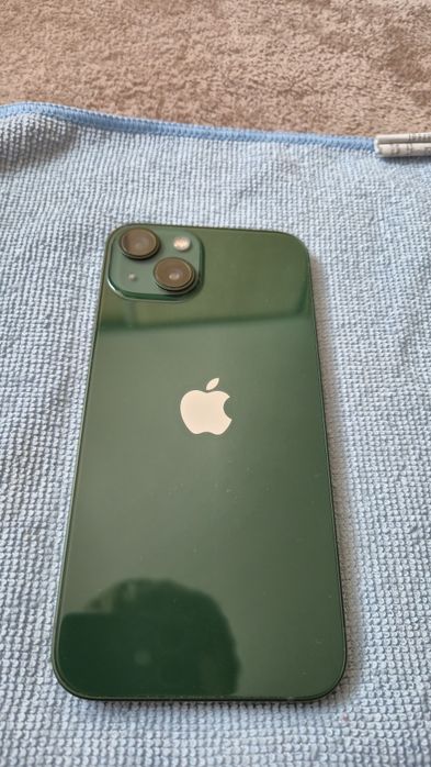 Iphone 13 128gb warty uwagi uszkodzony polecam!