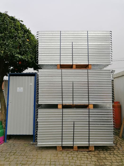 Porta paletes grua 2000kg regulável e extensível