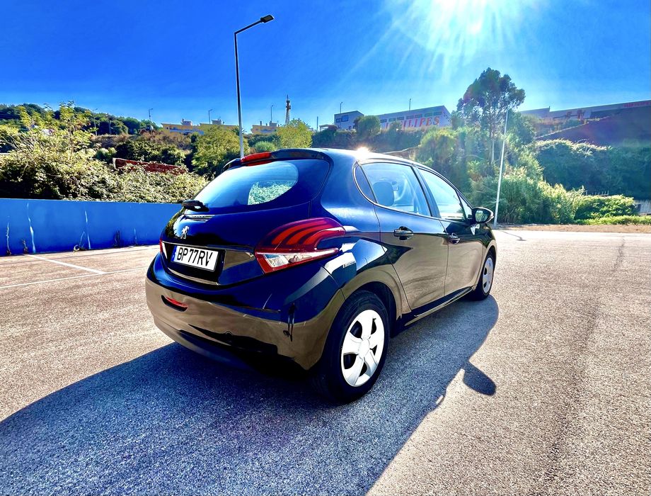 PEUGEOT 208 1.2 Purelike (2019) | 43 000 km | Económico & Impecável