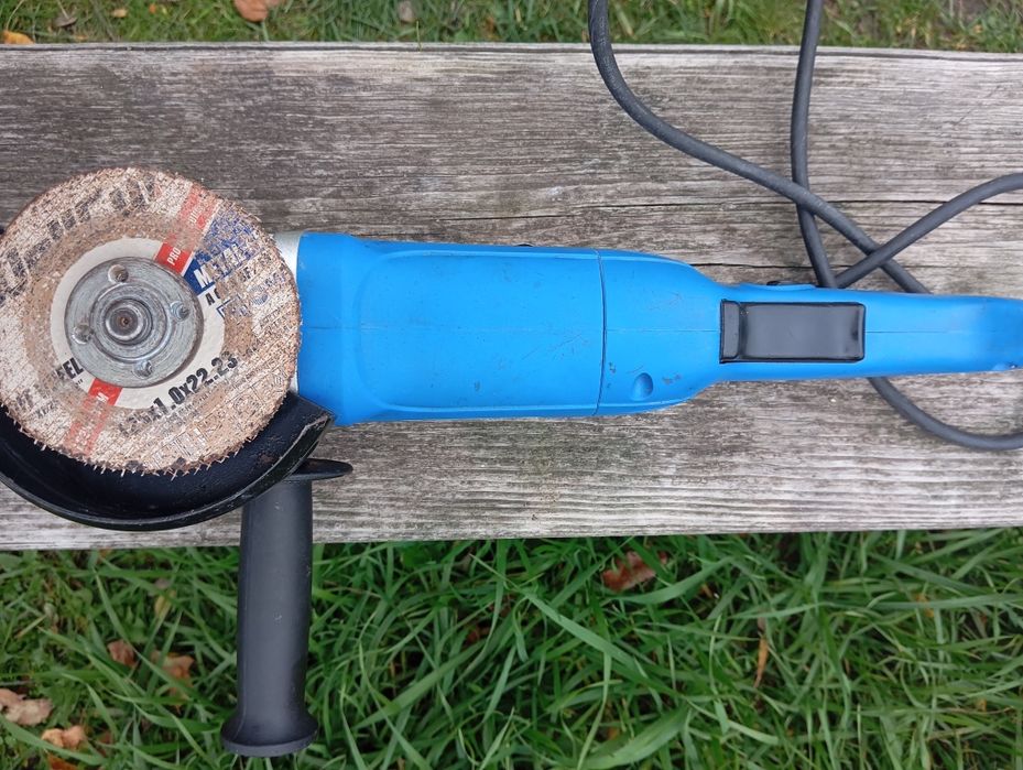 Продам болгарку в робочому стані