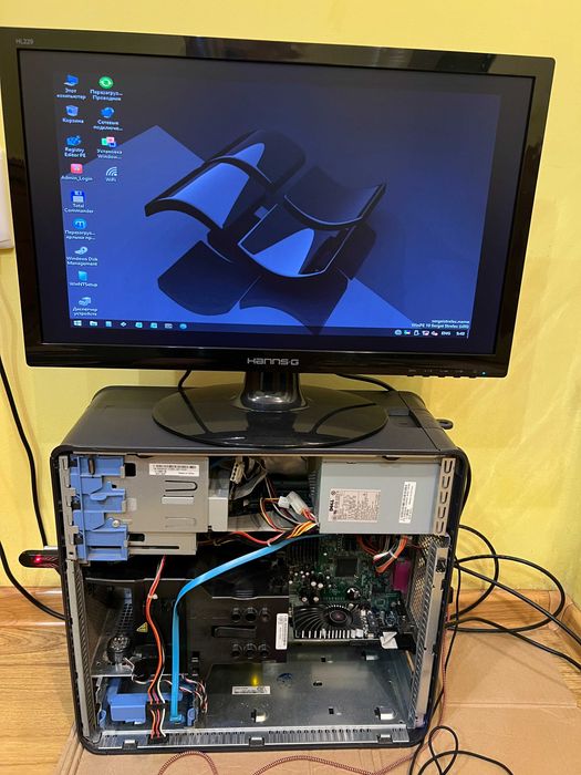 Комп'ютер Dell OptiPlex GX620 MT Intel Pentium D 820 / GeForce GT 210 / 305W