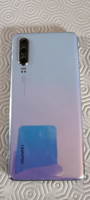 Huawei p30 em muito bom estado