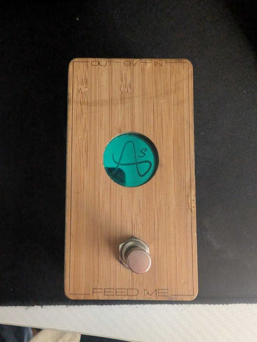 Vendo Pedal AnaSounds Feed me MKII