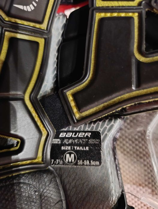 Хоккейный шлем Bauer RE-AKT 100, М,  б/у