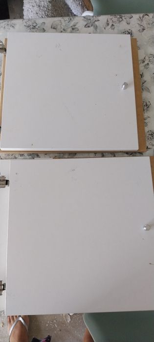 2 portas kallax brancas