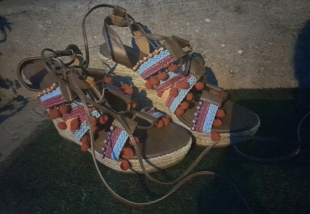 "promocao "  3 pares 5€