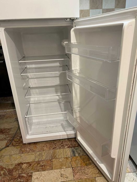 Frigorífico KUNFT KDD5195, 206 L - Branco