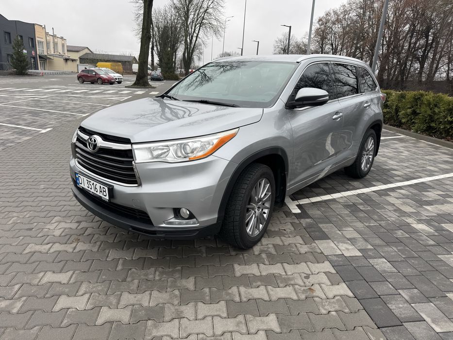 Продам Тойото Хайлендер