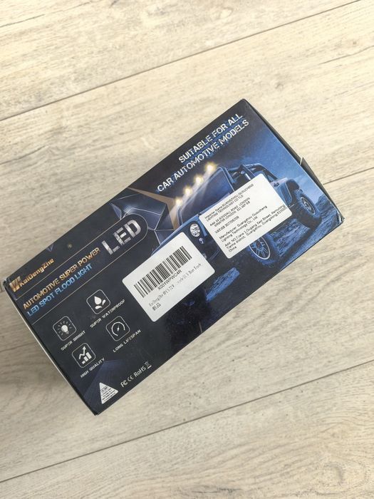 Reflektory LED 4 sztuki