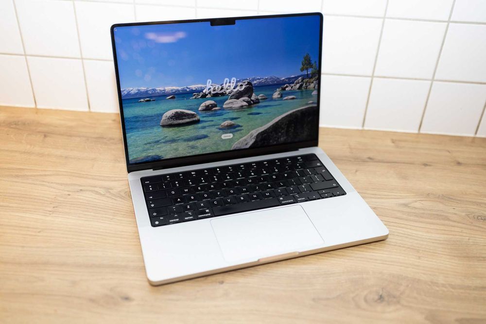 MacBook Pro 14 M2 Pro 10-rdzeni | 16GB RAM | 1TB SSD | Okazja