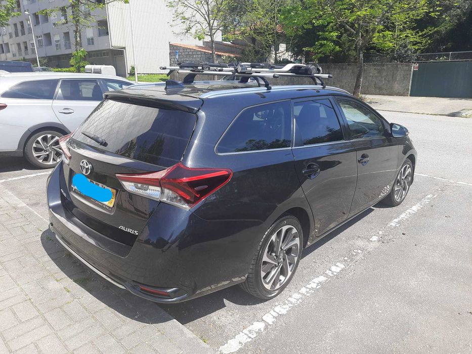 Vende-se Toyota Auris sempre muito bem cuidado