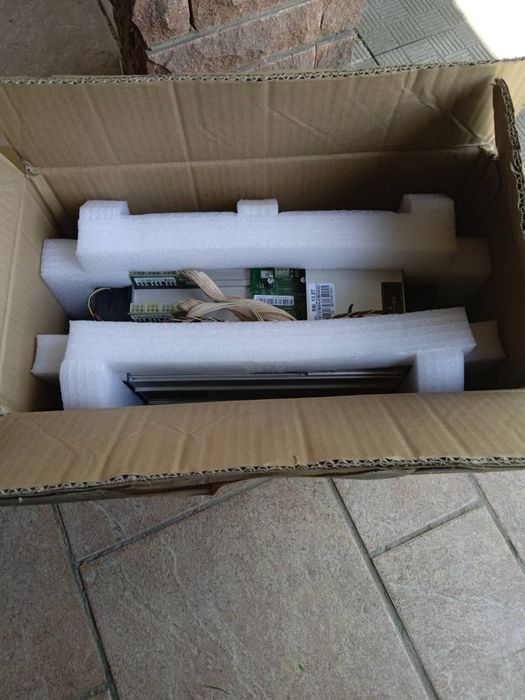 Antminer s9і Оригінал