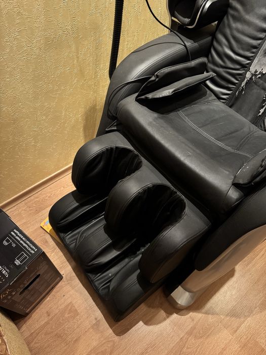 Массажное кресло