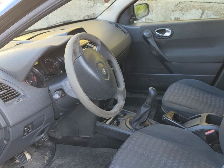 Renault Megane II 1.5 dCi 85cv (63kW) | Nacional | Económico e Fiável