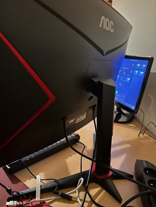 Monitor AOC 27" C27G2ZE Curvo 240Hz FreeSync (0.5ms)64585888022531120