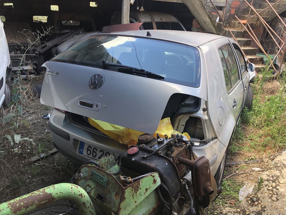 Volkswagen Golf 4 1.4 16v peças ou restauro